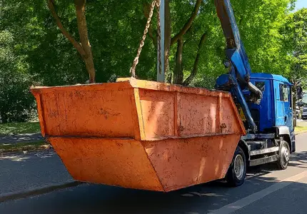 Containerbereitstellung für Schrott und Altmetall